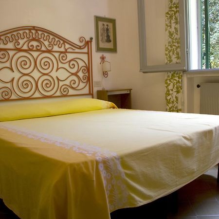 Hotel Giardino Degli Ulivi Сан-Феличе-Чирчео Экстерьер фото