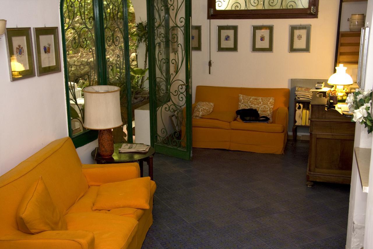 Hotel Giardino Degli Ulivi Сан-Феличе-Чирчео Экстерьер фото